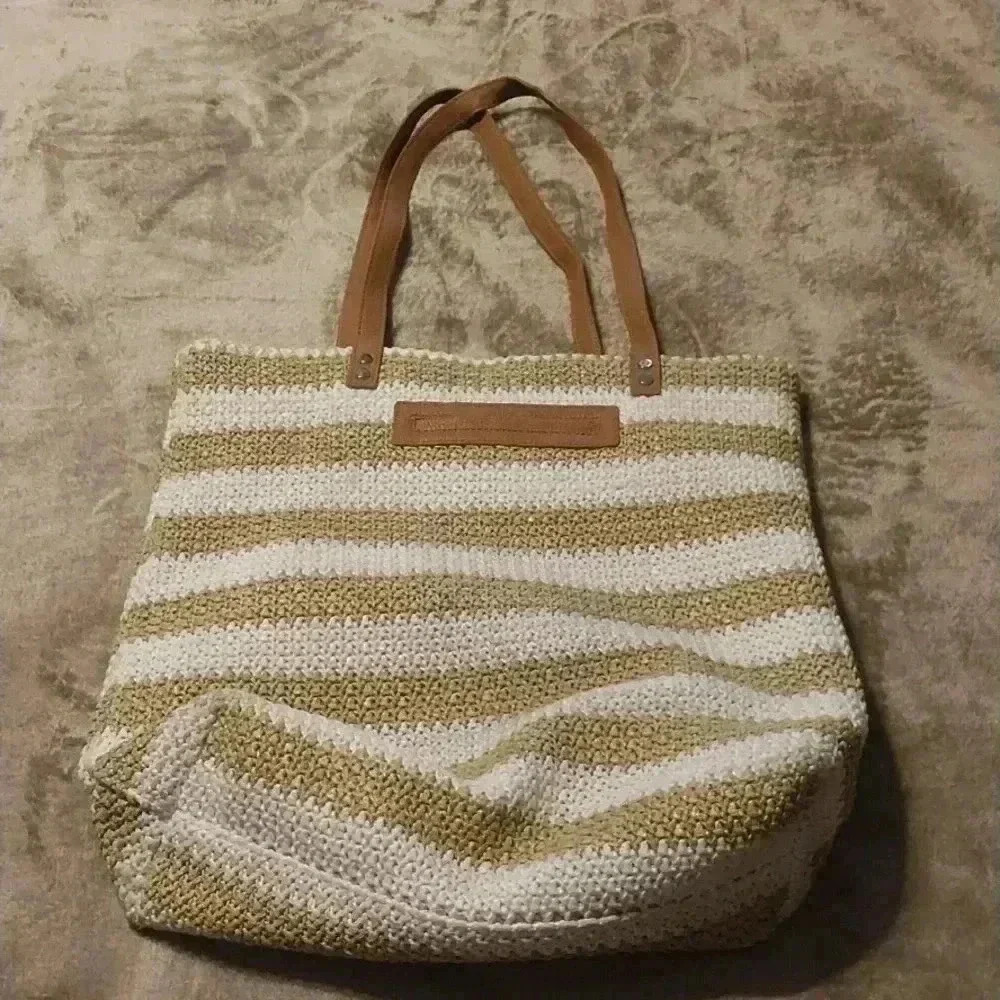 Jewel by Thirty One Crochet Bag Summer Bag Beach Resort Vacay Cruise Vacation
